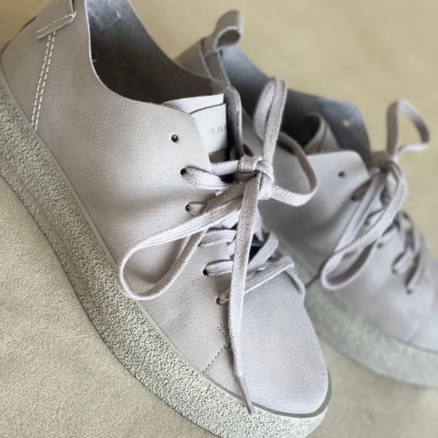 کفش 38‌ چرم نسکافه ای بژ