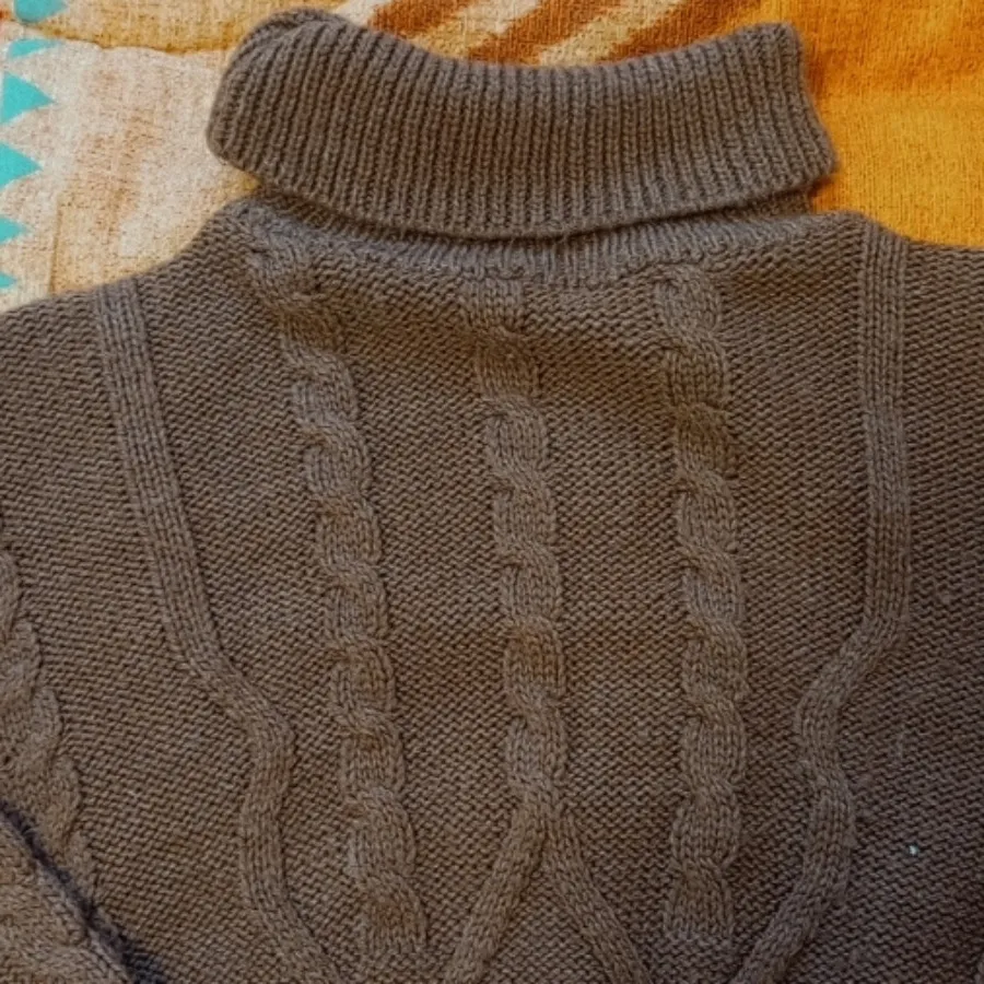 کراپ بافت یقه پولینیک