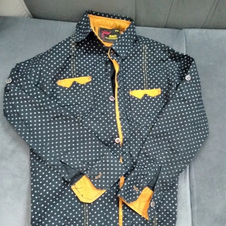 سه عدد لباس پسرانه 300