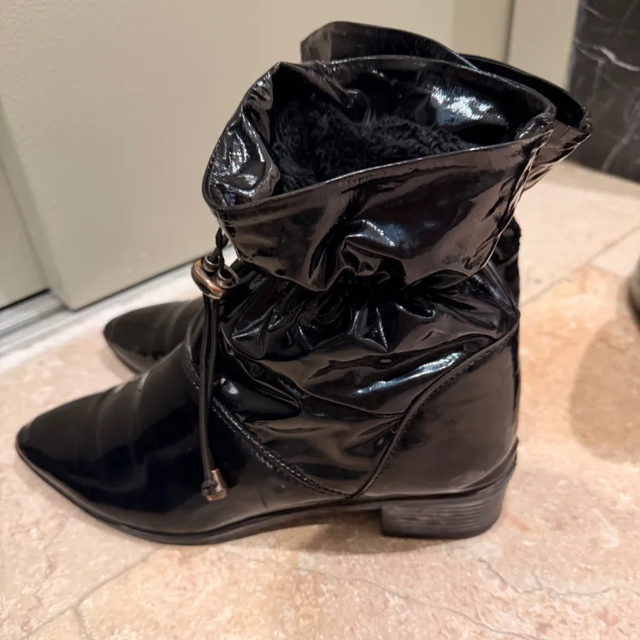 نیم بوت زنانه