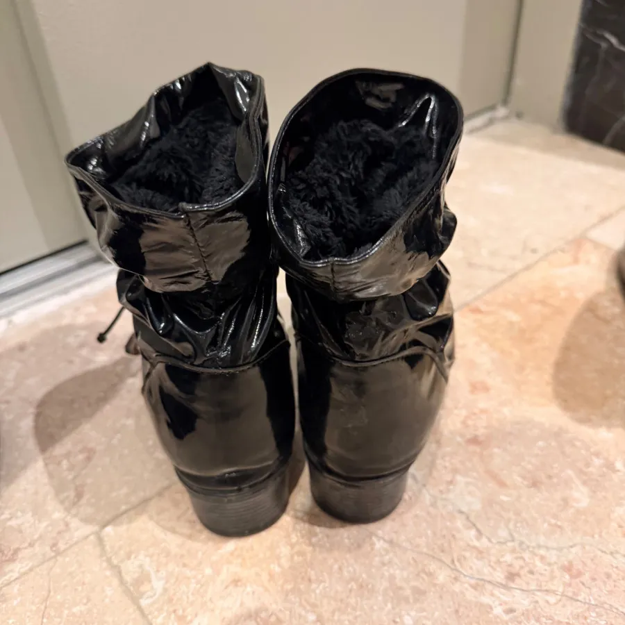 نیم بوت زنانه