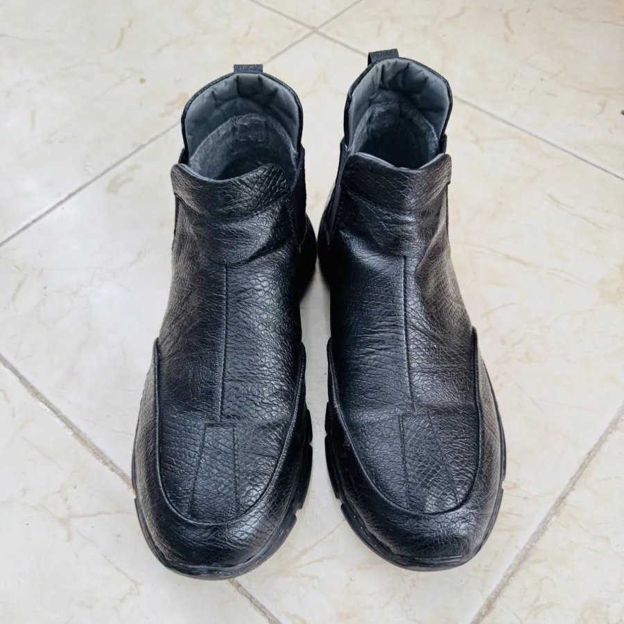 نیم بوت چرم