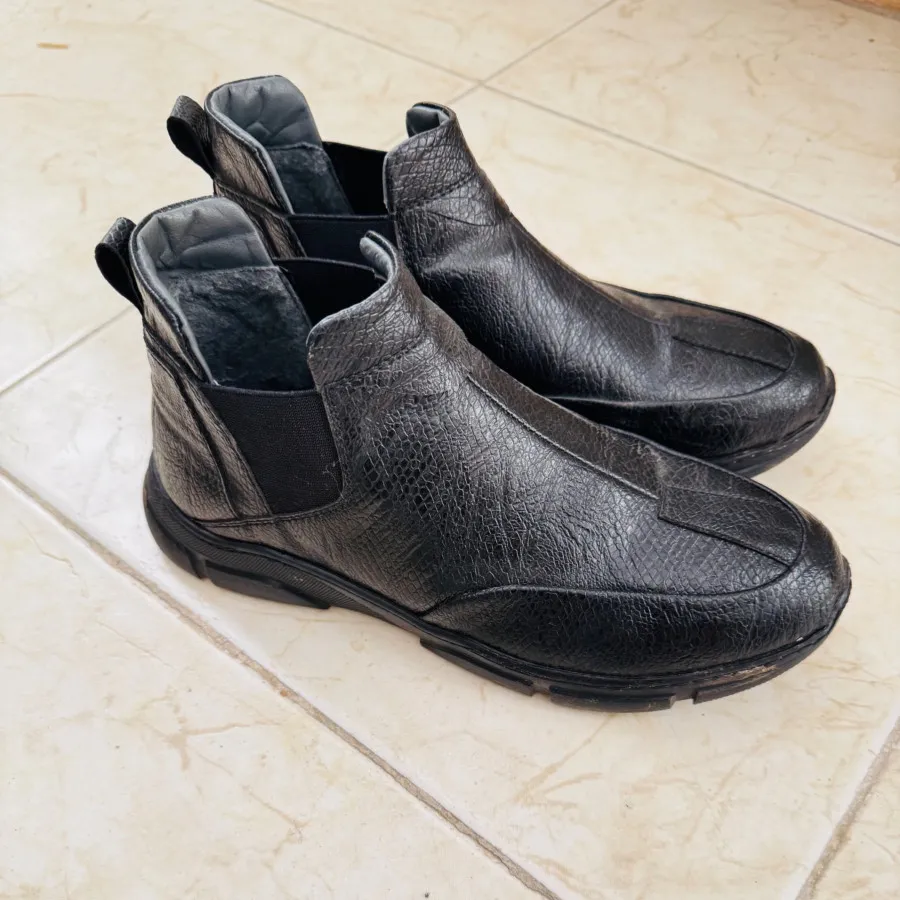 نیم بوت چرم