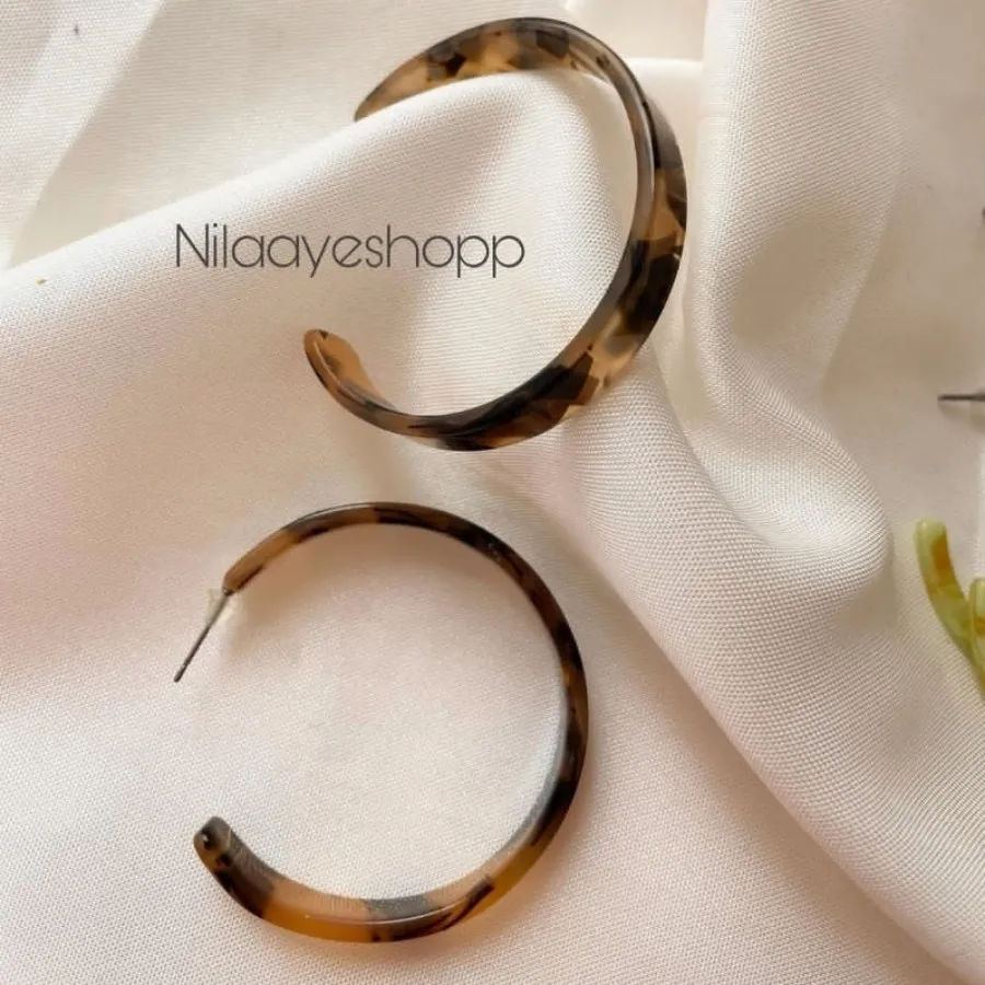 گوشواره رزینی شیک وسبک