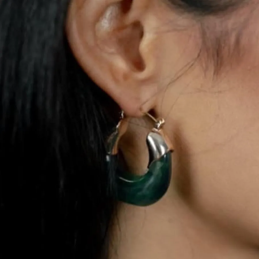 گوشواره رزینی شیک وسبک