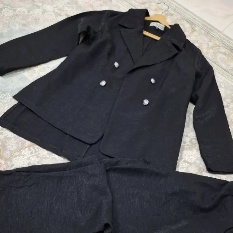 کت وشلوار مشکی