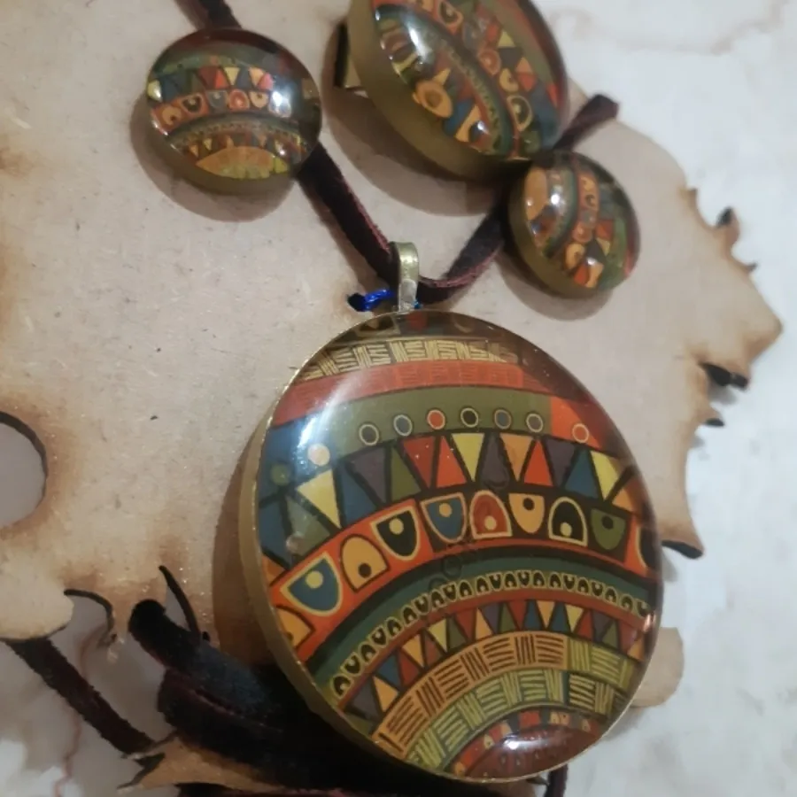 ست زیورآلات رزینی