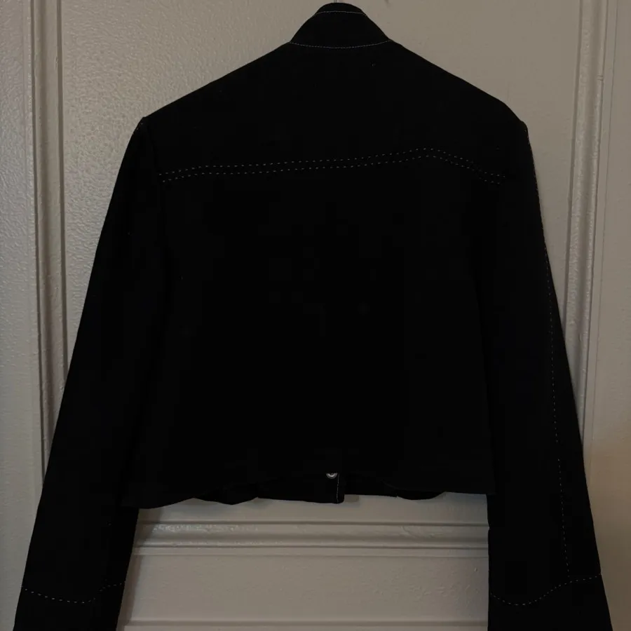 کراپ کت جین کاملا مشکی