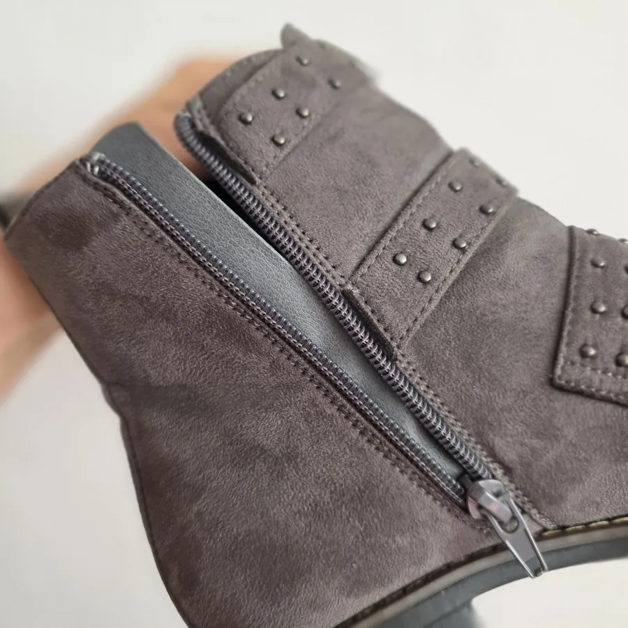 نیم بوت زیپدار