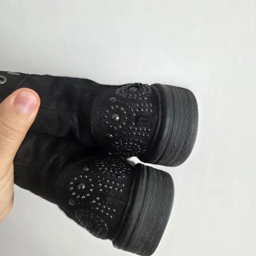 نیم بوت مشکی جیر