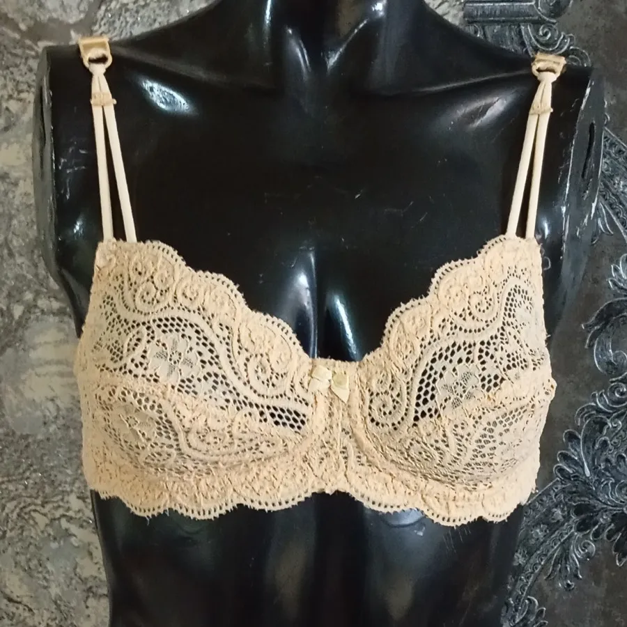 سوتین زنانه.کد: 417