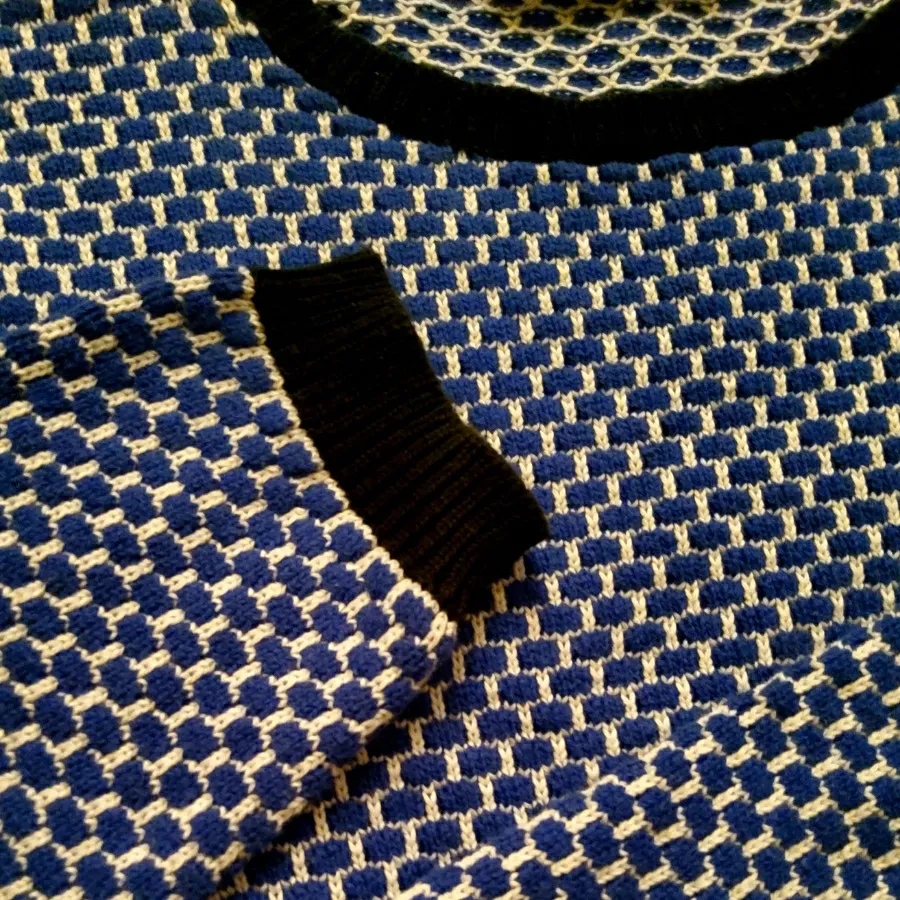 بافت طرحدار ظریف زارا