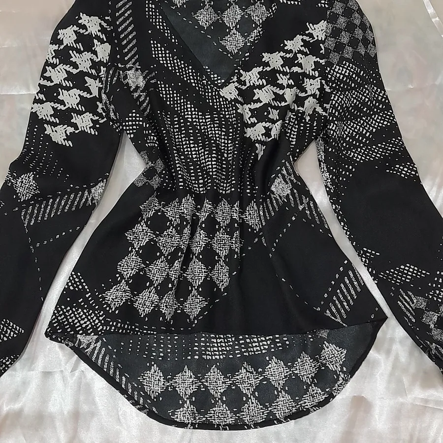 بلوز مجلسی اروپایی