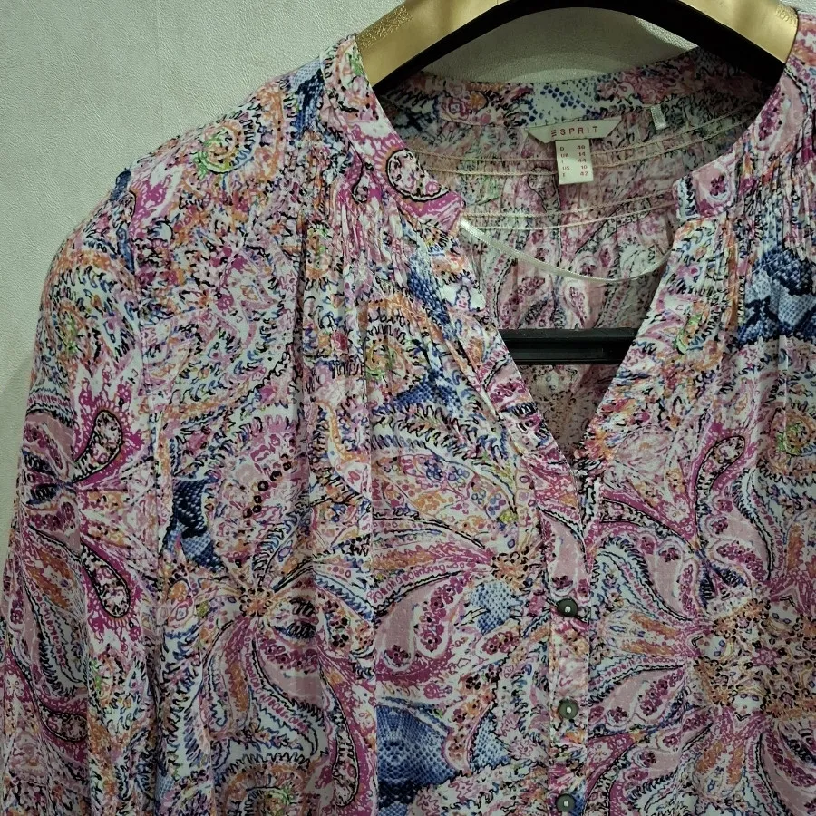 شومیز طرحدار آستین بلند