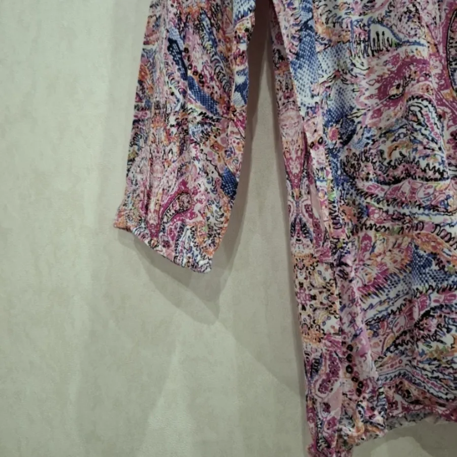 شومیز طرحدار آستین بلند