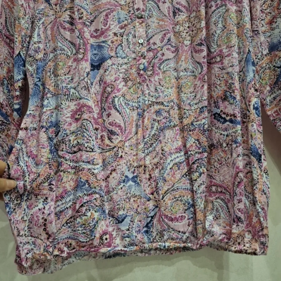 شومیز طرحدار آستین بلند