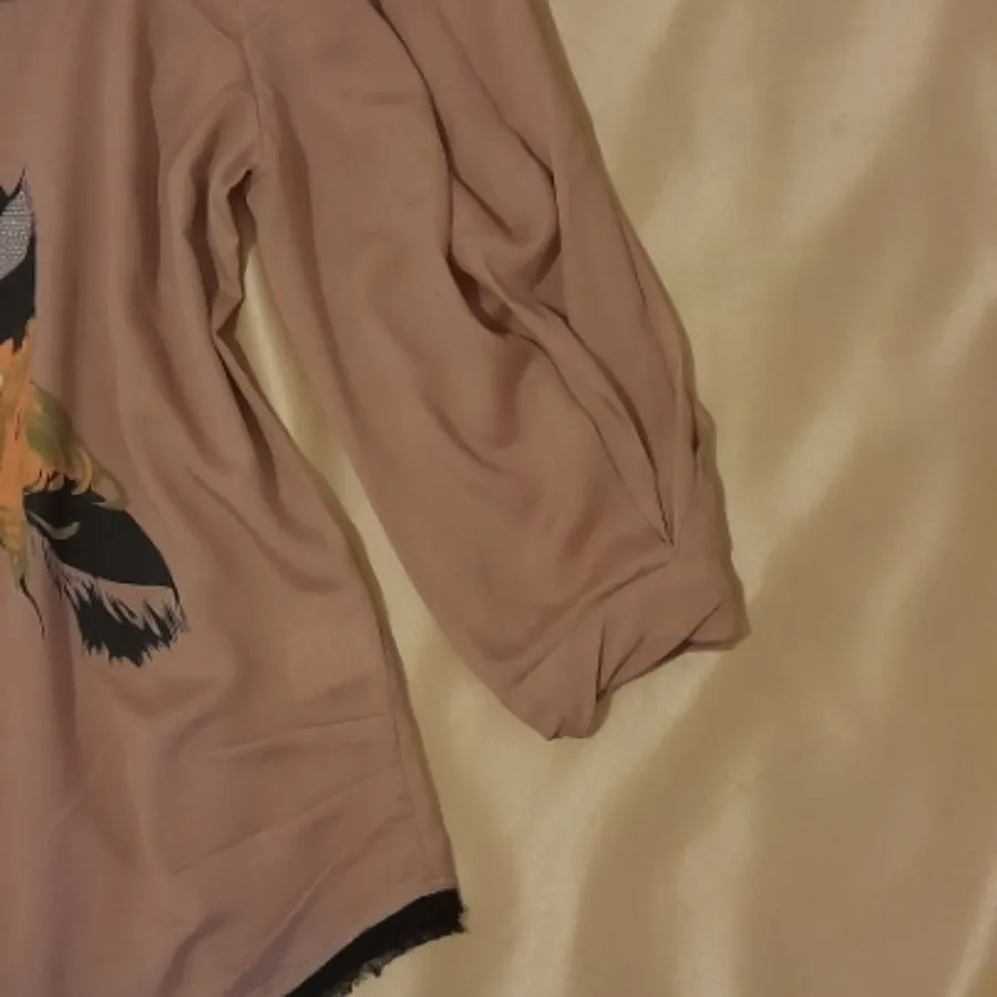 بلوز برند رنگ نسکافه ای