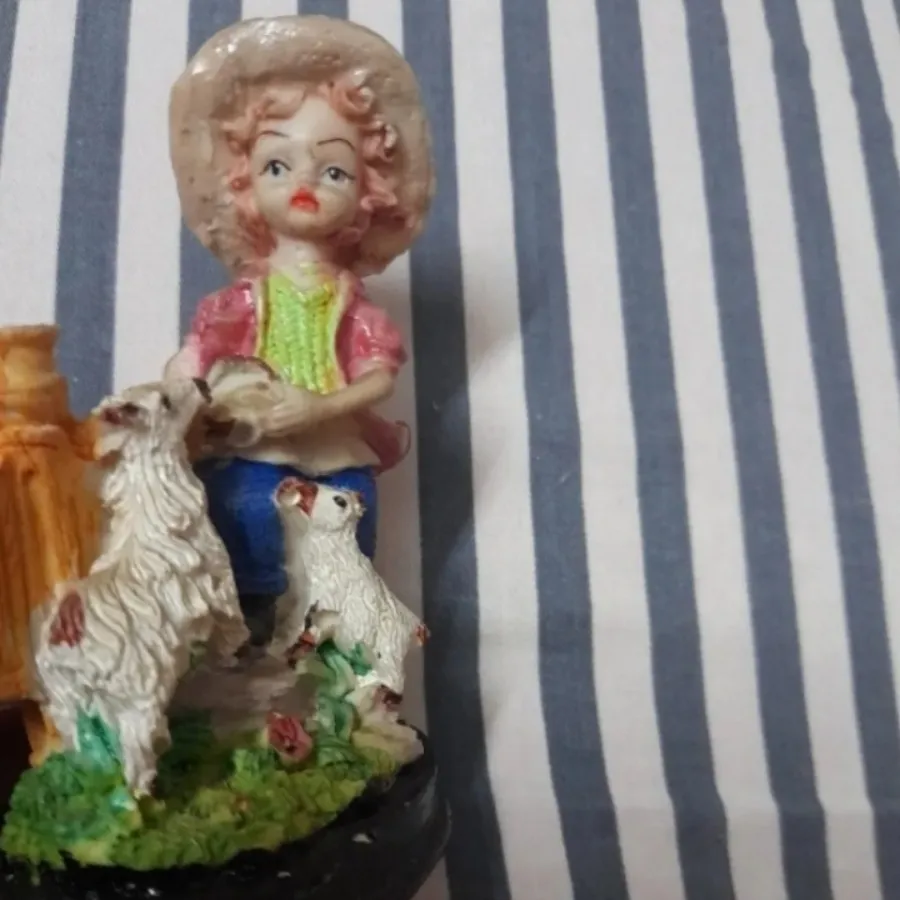 مجسمه قدیمی