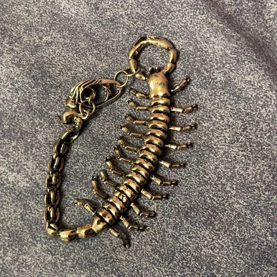 دستبند عقرب