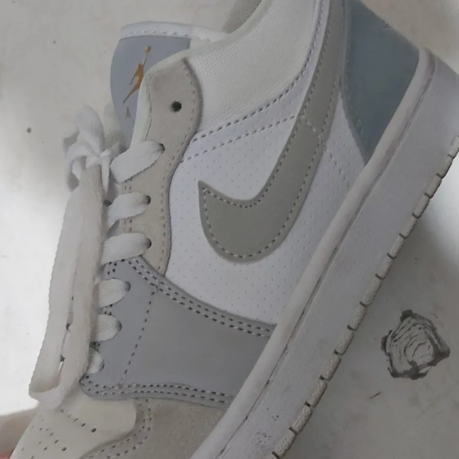 کتونی نایک ایرفورس، اصل