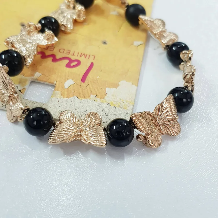 دستبند کشی پروانه طلایی