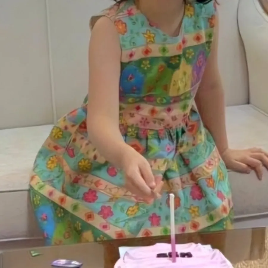 پیراهن دخترانه تافته