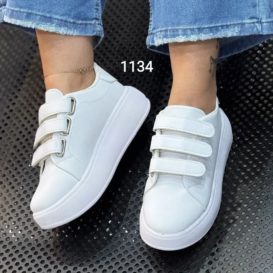 کتونی/ ونس چسبی لژدار