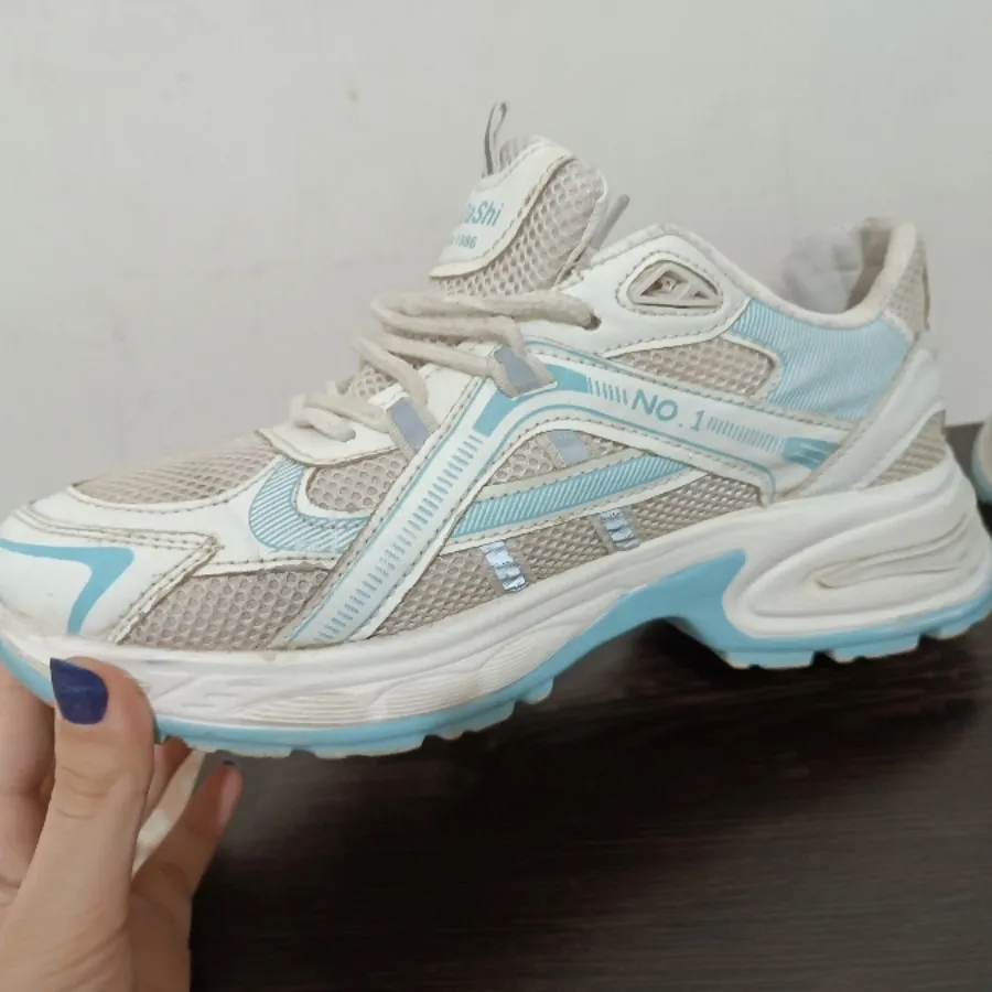 کفش  داداشی آبی