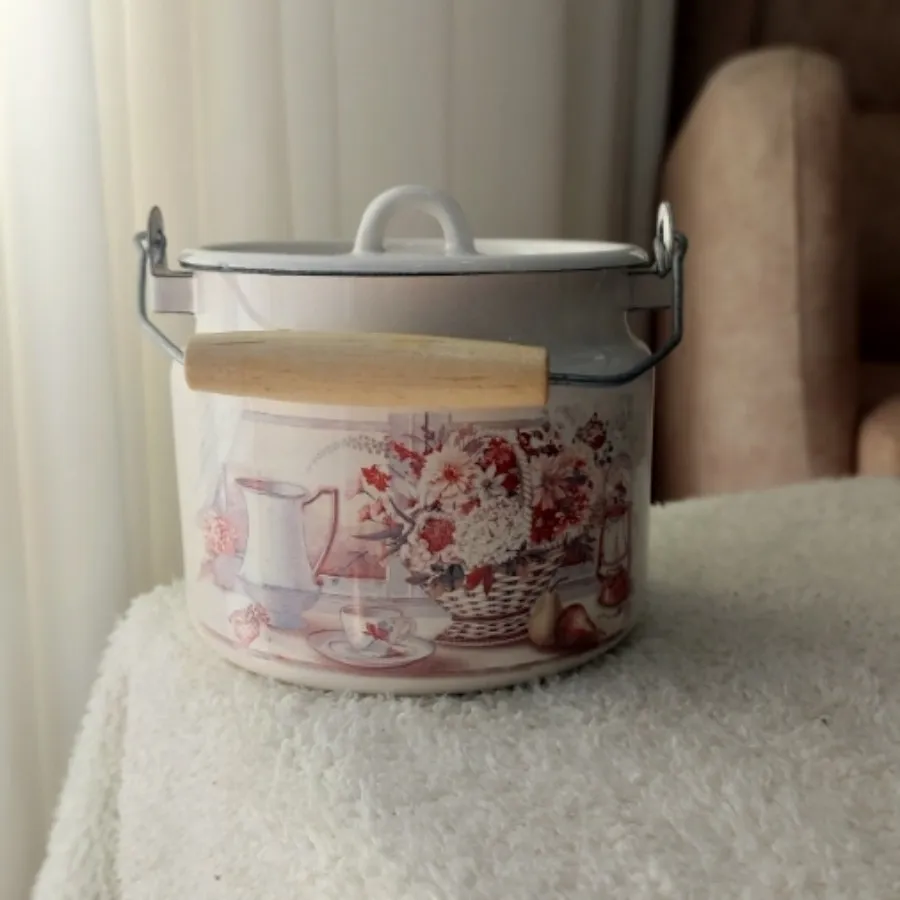 دبه لعاب روس??