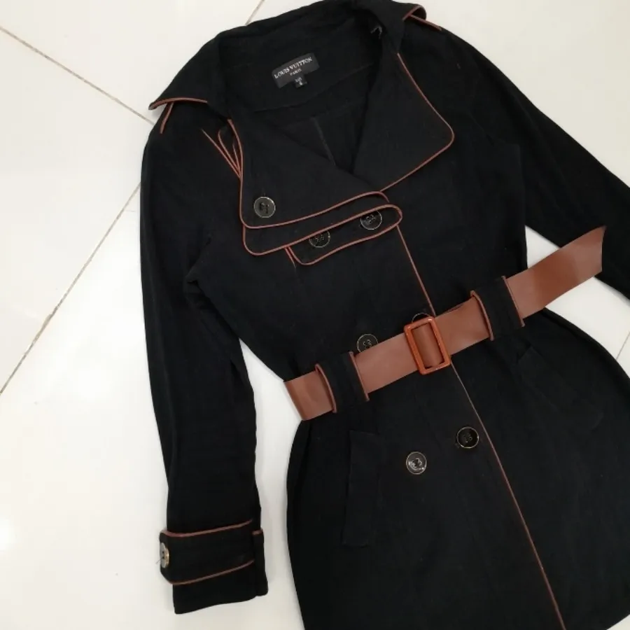 کت 4دکمه یقه اینگلسی