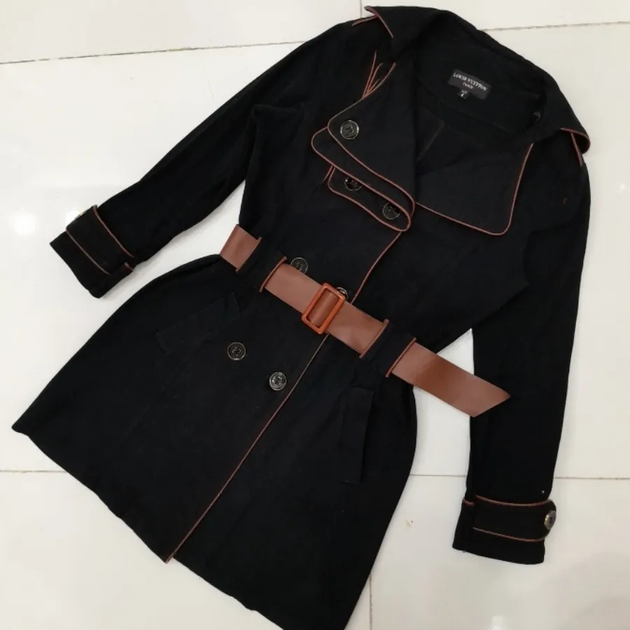 کت 4دکمه یقه اینگلسی