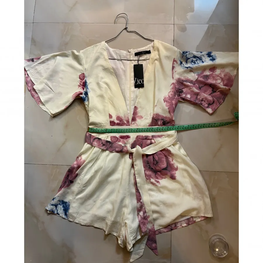 سرهمی، پیراهن، اورال