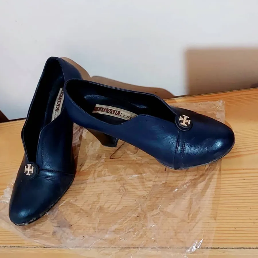 کفش رسمی سورمه ای شیک