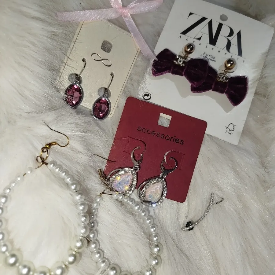 پنج تا گوشواره 260 تومن