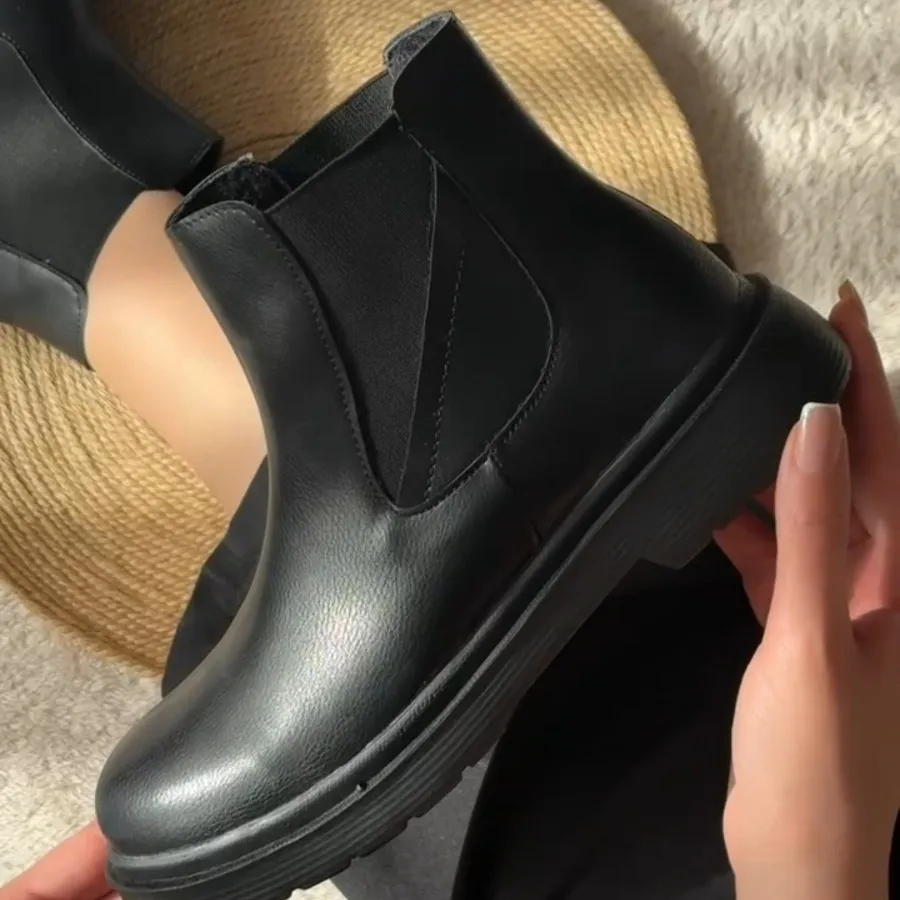 بوت اسپرت ساده بوت مشکی