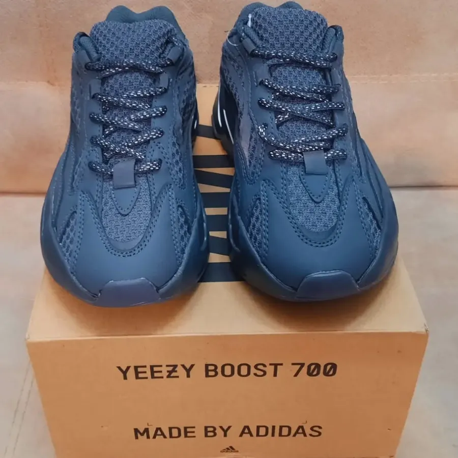 کتونی زنانه