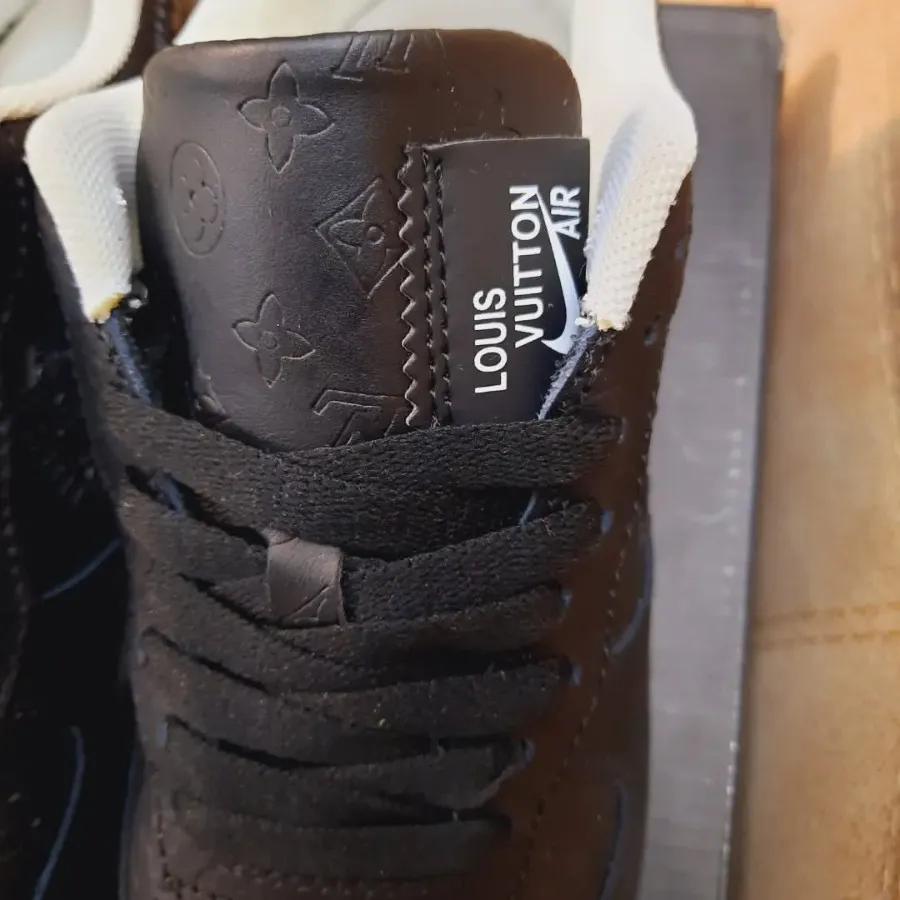 کتونی زنانه