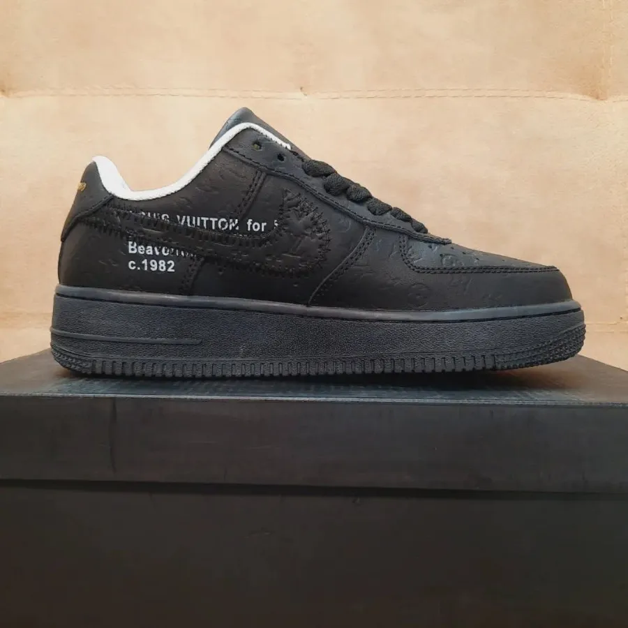 کتونی زنانه