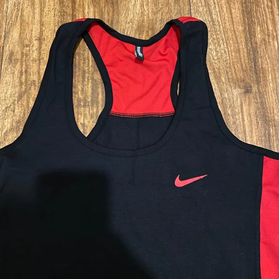 تاپ و شلوارک