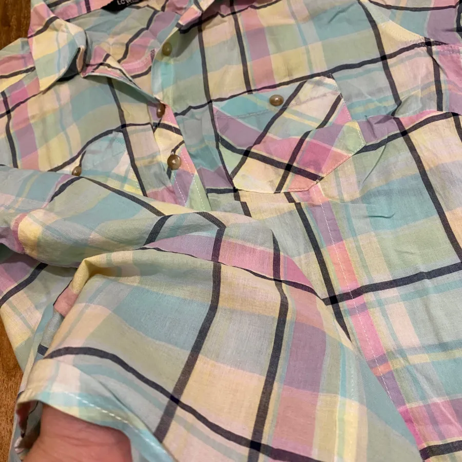 پیراهن چهارخانه