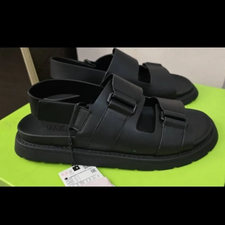 سندل مردانه zara