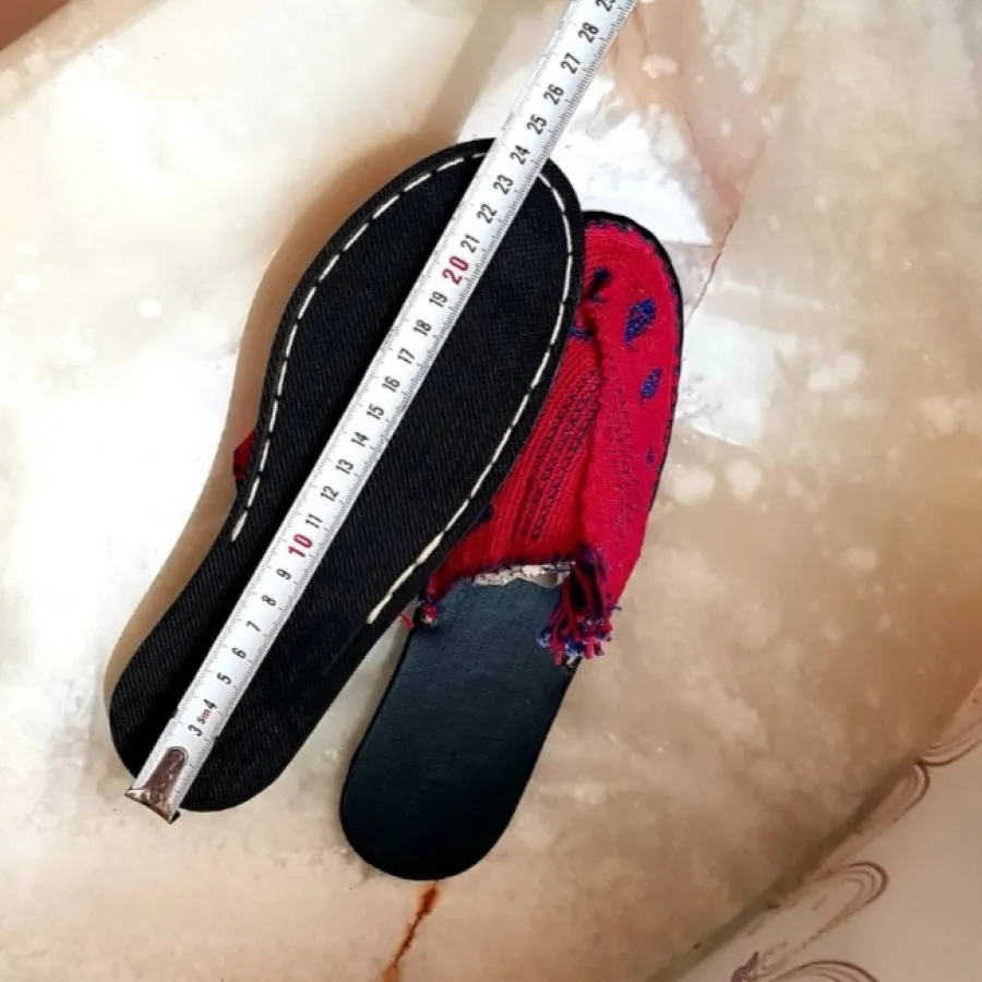 دمپایی روفرشی