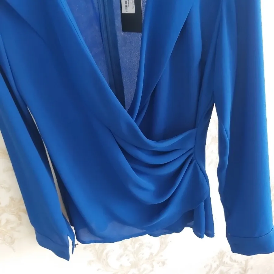 شومیز کرپ حریر آبی