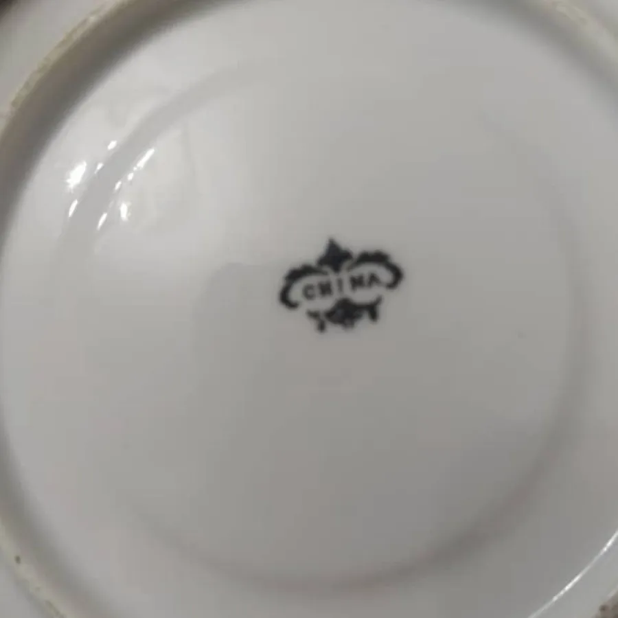 نعلبکی قدیمی