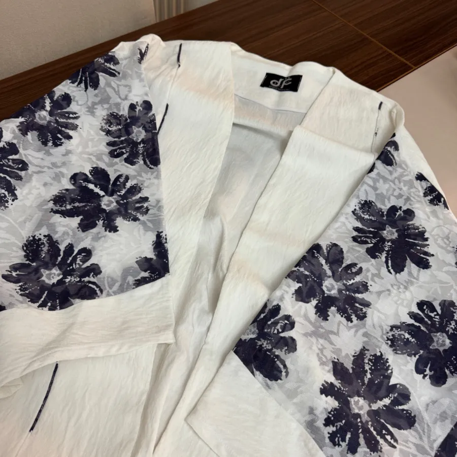 مانتو بلند سفید