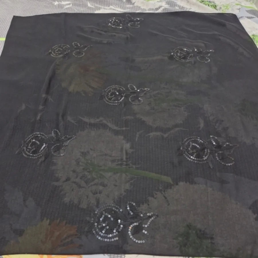 روسری مجلسی زنانه