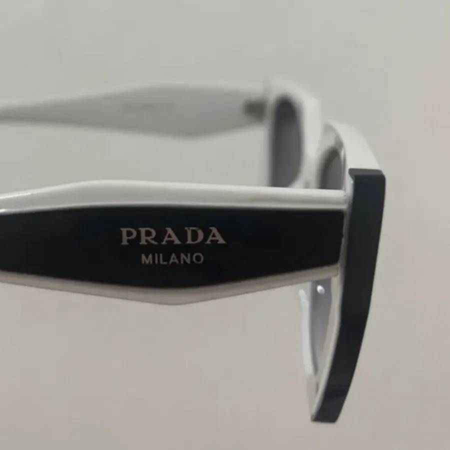 عینک پرادا مستر نو