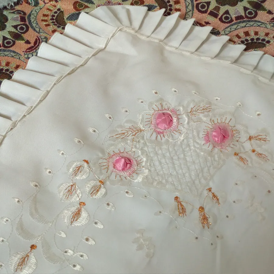 روبالشی آنتیک