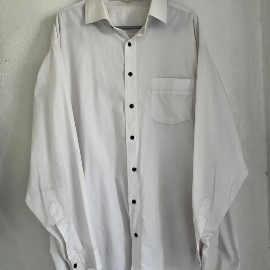 پیراهن مردانه