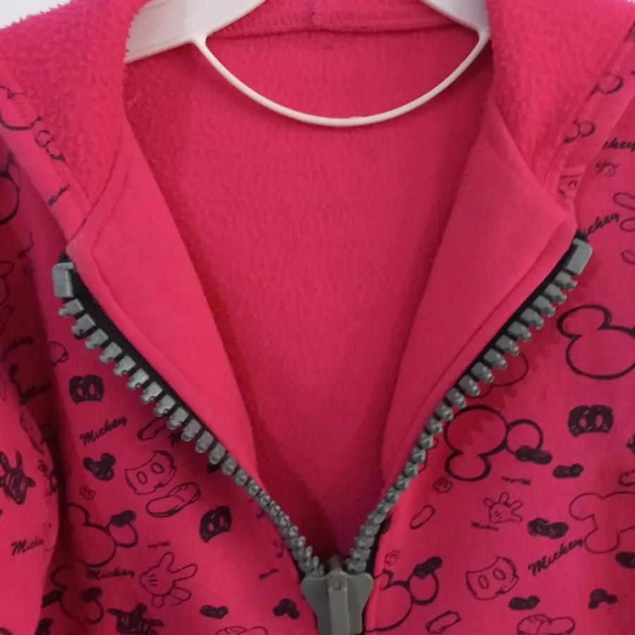 سویشرت سالم